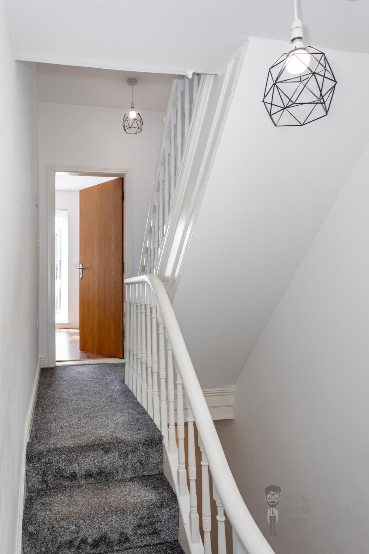Attic Style 2 Bed Duplex Apartment With Rooftop Patio Belfast Dış mekan fotoğraf