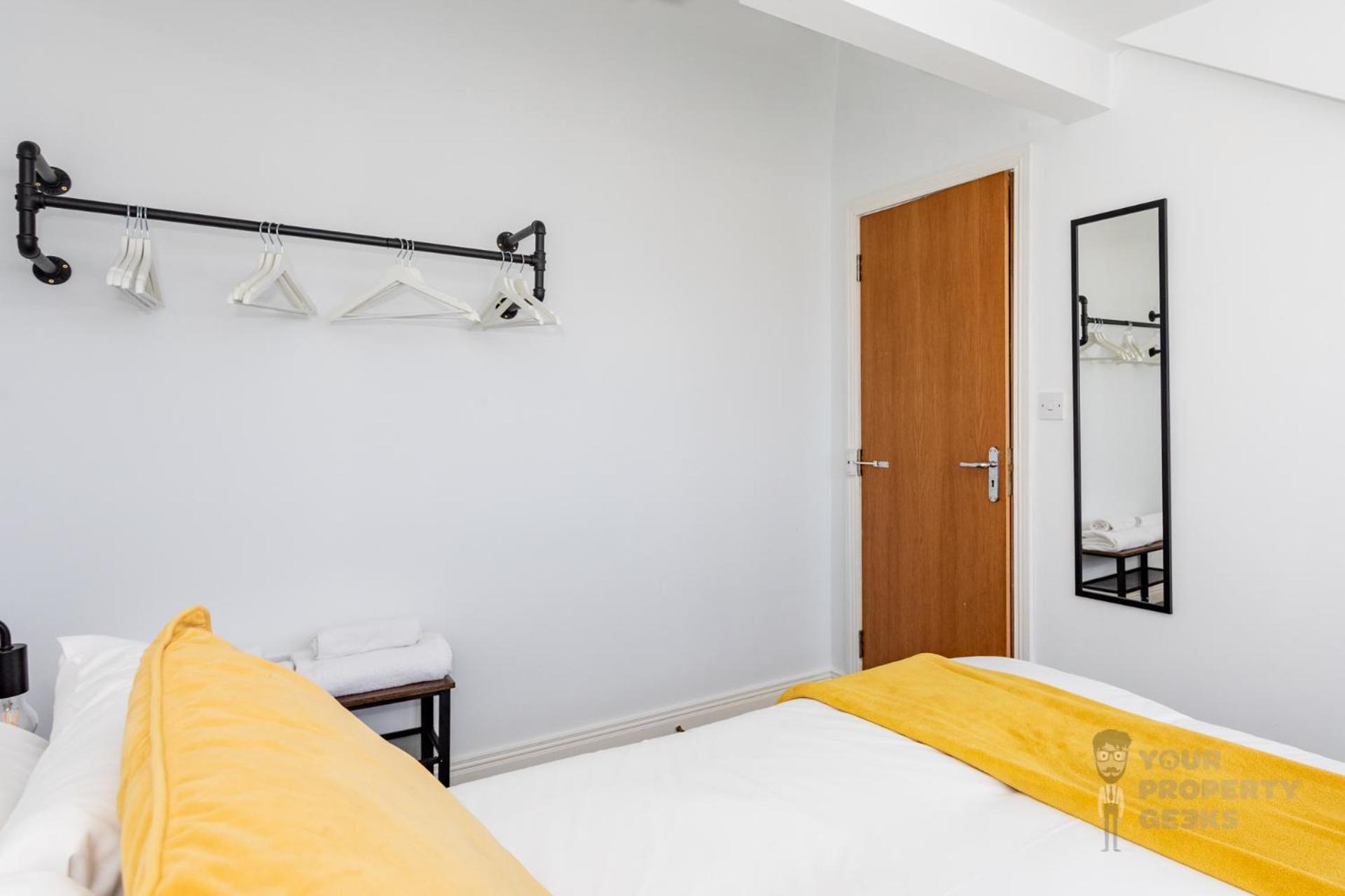 Attic Style 2 Bed Duplex Apartment With Rooftop Patio Belfast Dış mekan fotoğraf