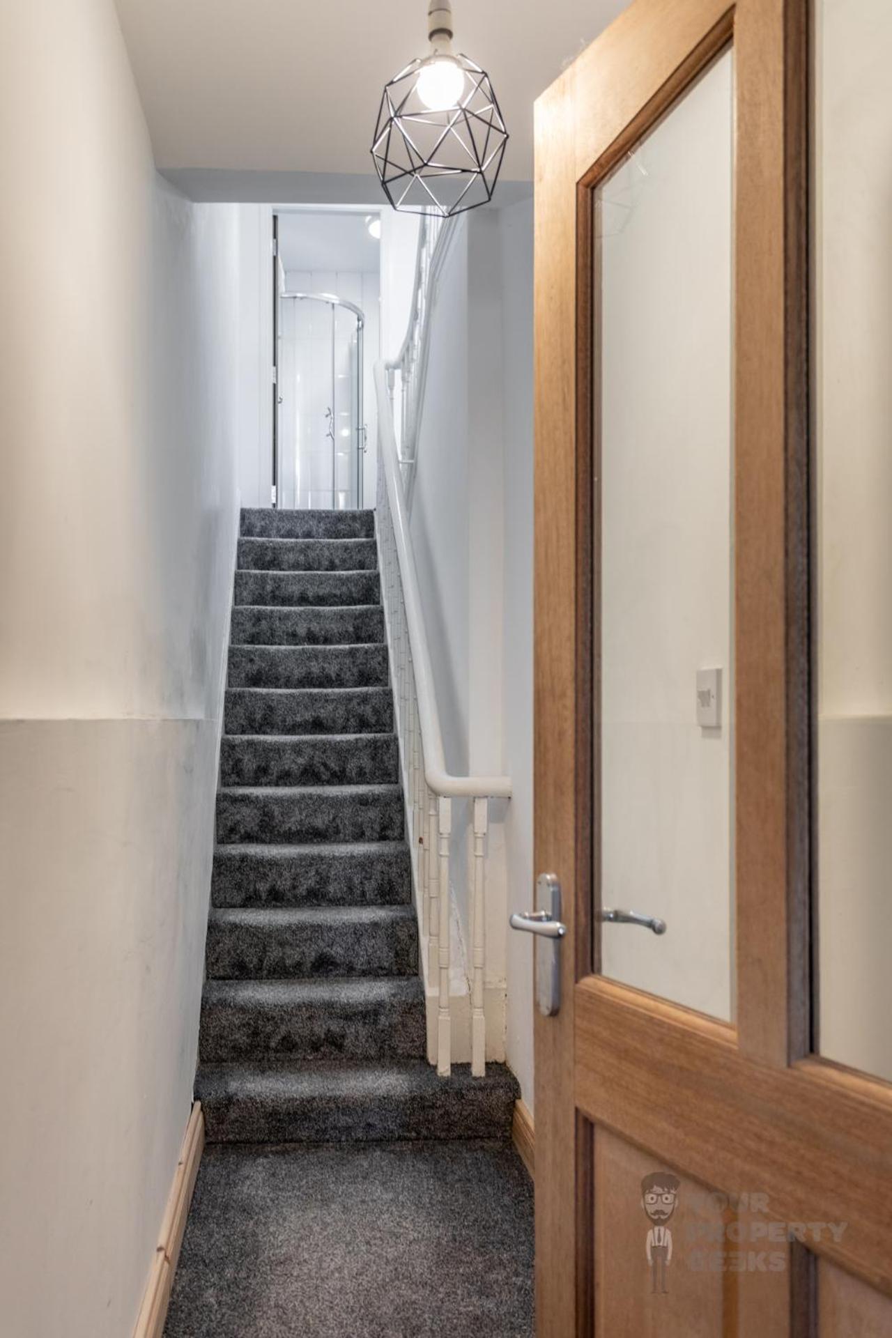 Attic Style 2 Bed Duplex Apartment With Rooftop Patio Belfast Dış mekan fotoğraf