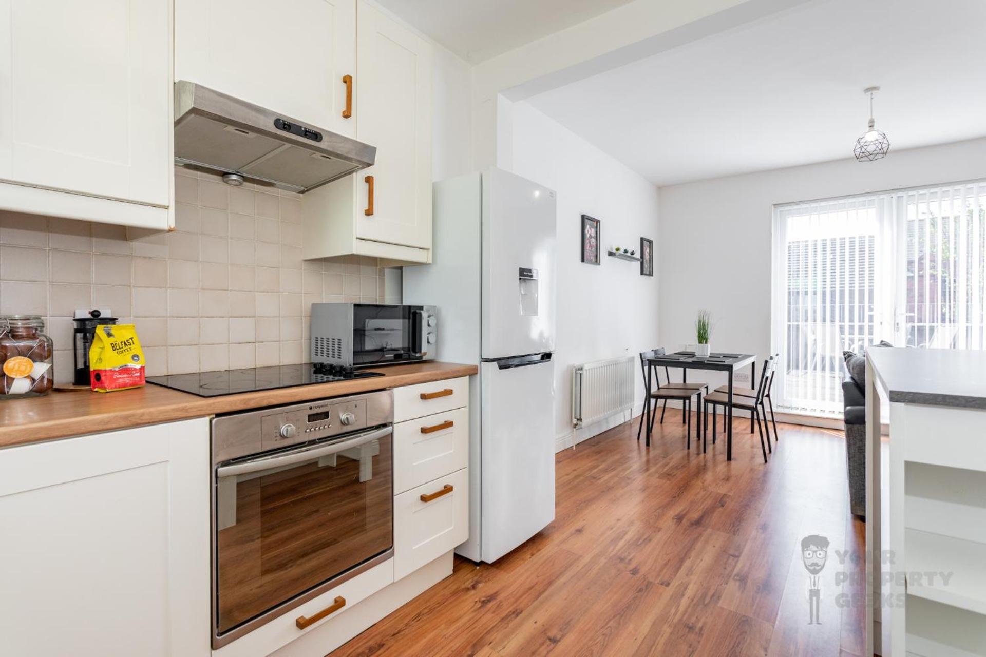 Attic Style 2 Bed Duplex Apartment With Rooftop Patio Belfast Dış mekan fotoğraf